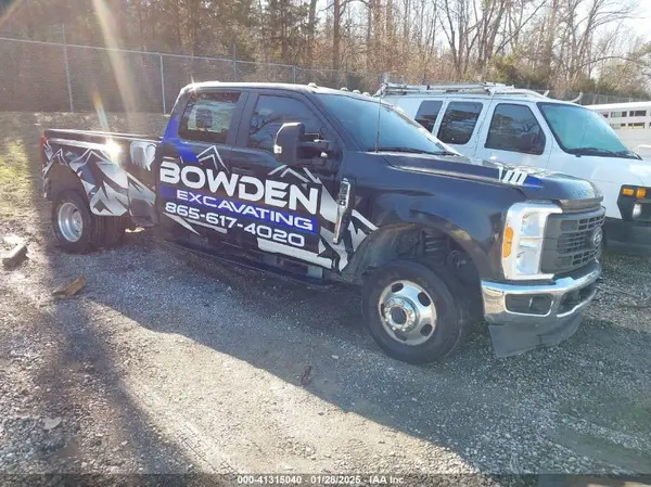 1FT8W3DM5PEC34163 2023 FORD F350 - Image 1