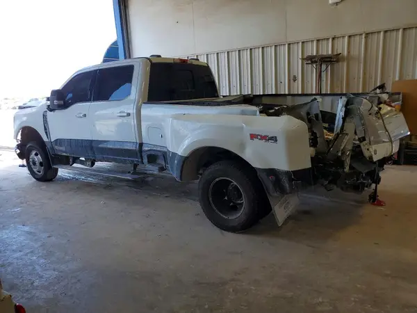 1FT8W3DM5REE03374 2024 FORD F350 - Image 2