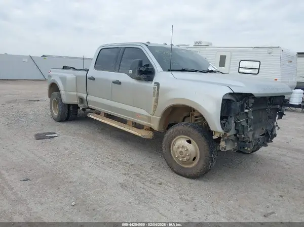 1FT8W3DM8REC61716 2024 FORD F350 - Image 1
