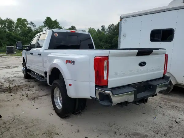 1FT8W3DM9REF69610 2024 FORD F350 - Image 2