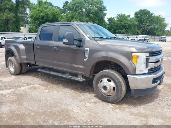 1FT8W3DT0HED77496 2017 FORD F350 - Image 1