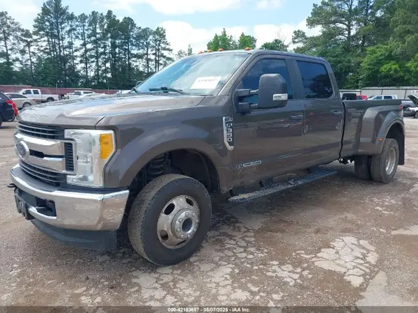 1FT8W3DT0HED77496 2017 FORD F350 - Image 2