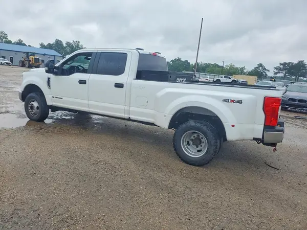1FT8W3DT0NED30741 2022 FORD F350 - Image 2