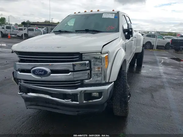2017 FORD F350 IAAI lot 44641270 auction photo 2