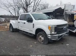 1FT8W3DT1HED57483 2017 FORD F350