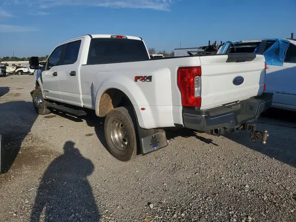 1FT8W3DT1HEE17830 2017 FORD F350 - Image 2