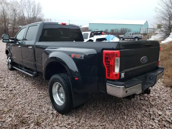 1FT8W3DT1HEF15854 2017 FORD F350 - Image 2