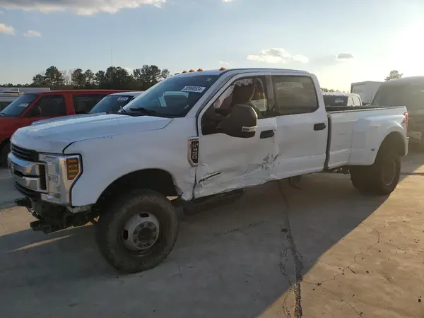 1FT8W3DT1KED75263 2019 FORD F350 - Image 1