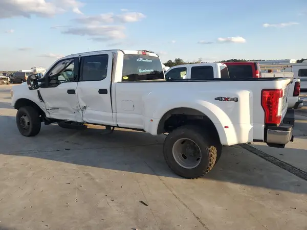 1FT8W3DT1KED75263 2019 FORD F350 - Image 2