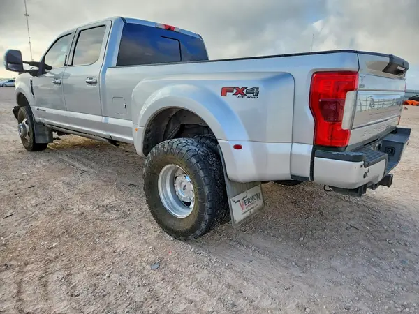 1FT8W3DT1KEG40537 2019 FORD F350 - Image 2
