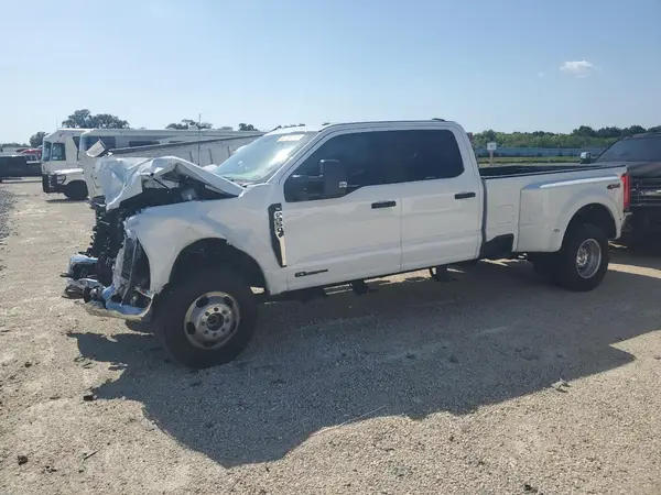 1FT8W3DT1SEC11799 2025 FORD F350 - Image 1