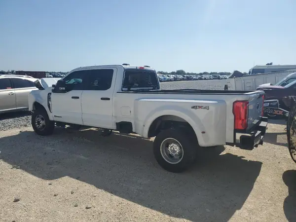 1FT8W3DT1SEC11799 2025 FORD F350 - Image 2