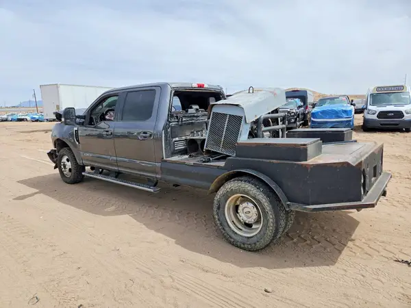 1FT8W3DT2HEC07916 2017 FORD F350 - Image 2