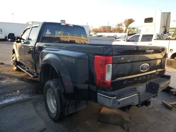 1FT8W3DT2KEF11352 2019 FORD F350 - Image 2