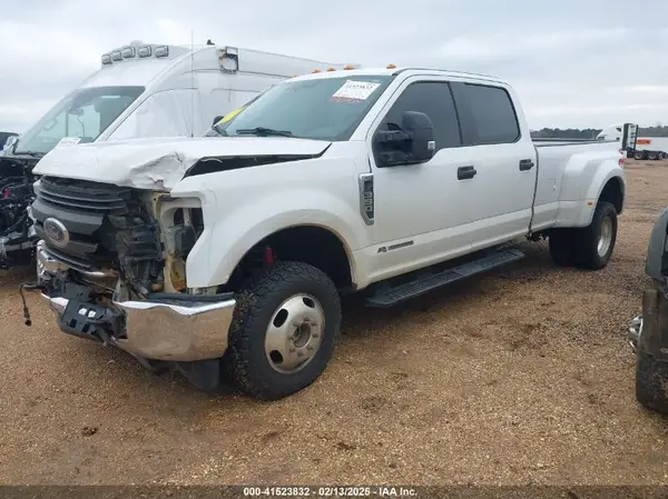 1FT8W3DT3HEB63781 2017 FORD F350 - Image 2