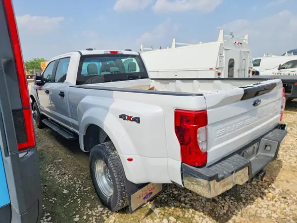 1FT8W3DT3LEE68304 2020 FORD F350 - Image 2