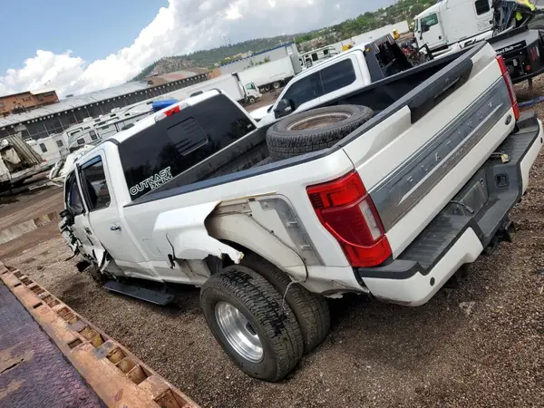1FT8W3DT3NED89332 2022 FORD F350 - Image 2
