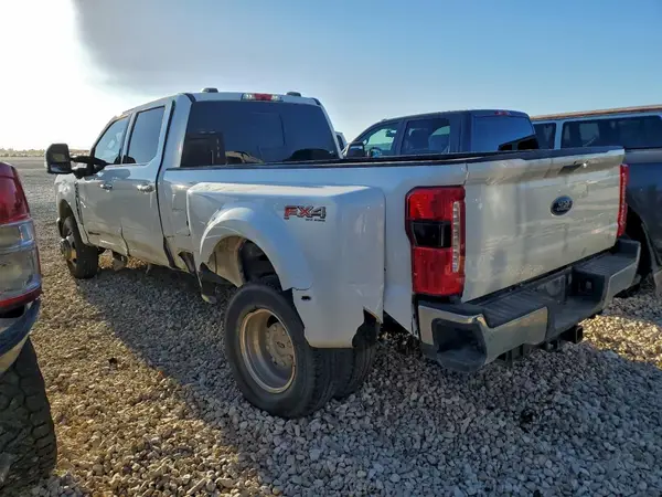 1FT8W3DT3PEC20107 2023 FORD F350 - Image 2