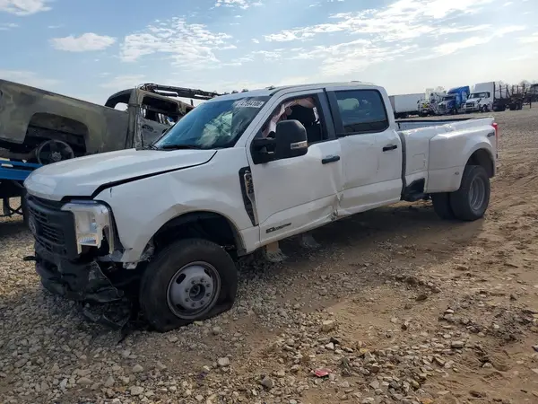 1FT8W3DT3TED21416 2026 FORD F350 - Image 1