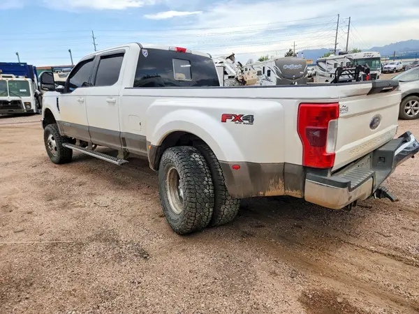 1FT8W3DT4HEC08842 2017 FORD F350 - Image 2