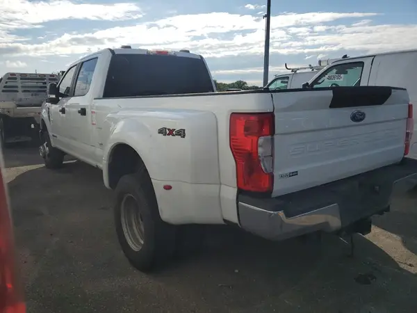 1FT8W3DT4NEC08027 2022 FORD F350 - Image 2