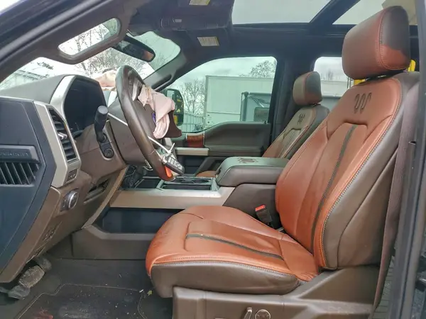 2022 FORD F350 auction photo 7