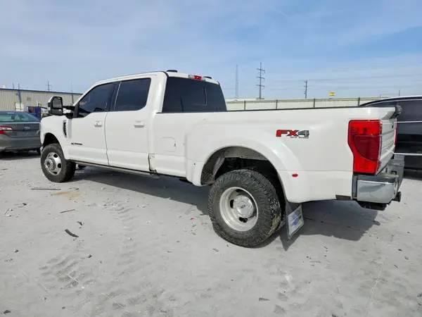1FT8W3DT4NEE17333 2022 FORD F350 - Image 2