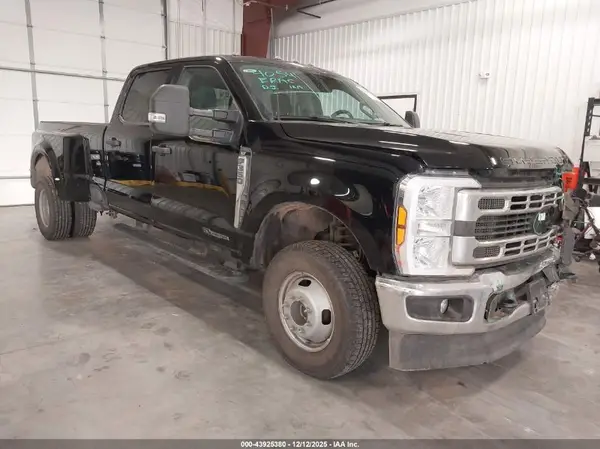 1FT8W3DT4TEC23463 2026 FORD F350 - Image 1