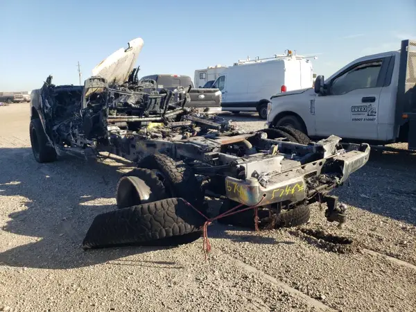 1FT8W3DT5HEF45746 2017 FORD F350 - Image 2