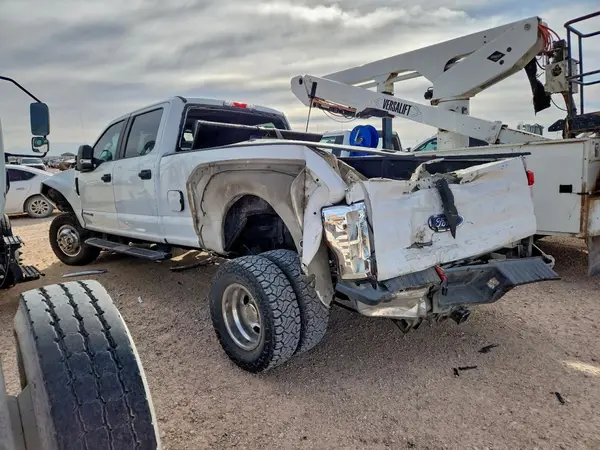 1FT8W3DT5HEF46234 2017 FORD F350 - Image 2