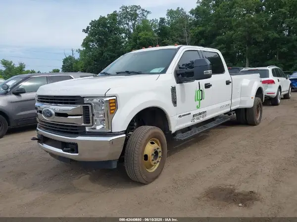 1FT8W3DT5JEC6012 2018 FORD F350 - Image 2