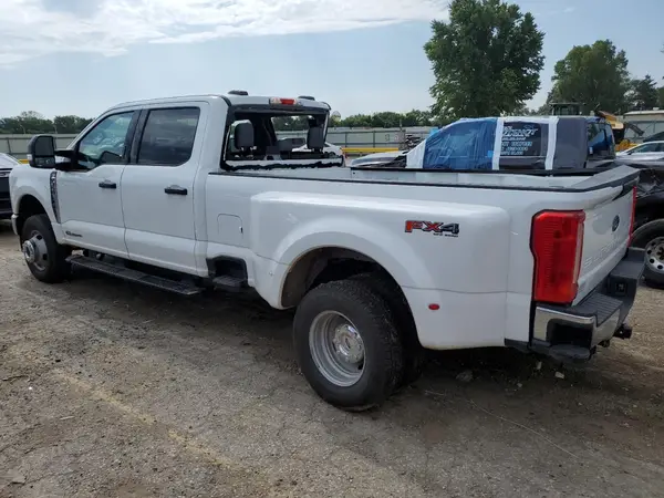 1FT8W3DT5REC69263 2024 FORD F350 - Image 2