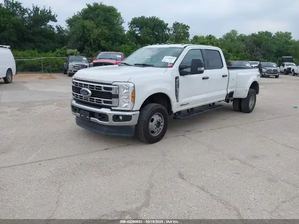 1FT8W3DT5RED84736 2024 FORD F350 - Image 2