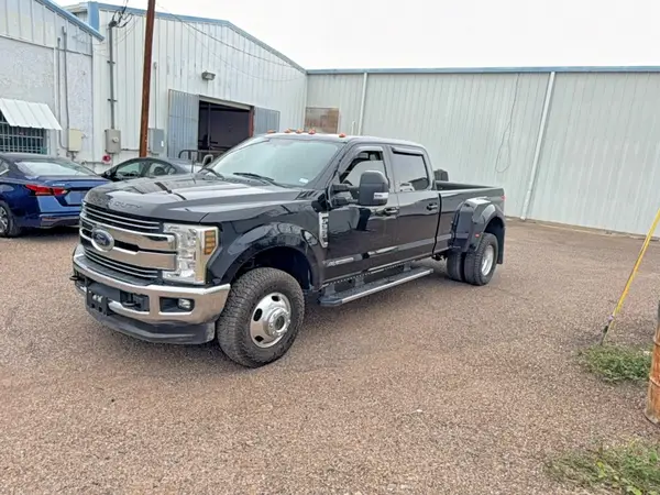 1FT8W3DT6JEB49587 2018 FORD F350 - Image 2