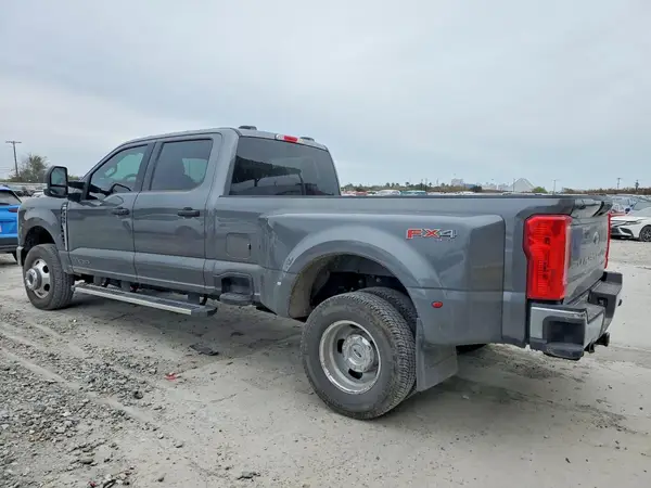 1FT8W3DT6SEC67625 2025 FORD F350 - Image 2