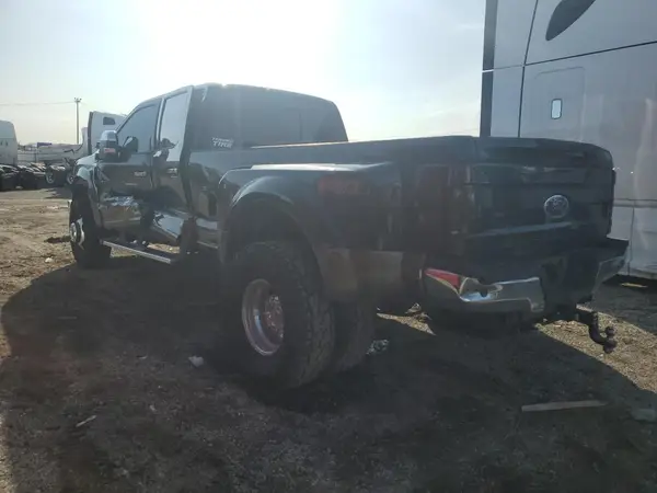 1FT8W3DT7HEB44652 2017 FORD F350 - Image 2