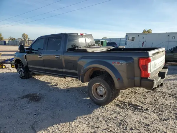 1FT8W3DT7HEE82147 2017 FORD F350 - Image 2