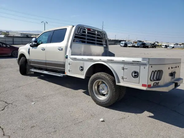 1FT8W3DT7HEE82939 2017 FORD F350 - Image 2