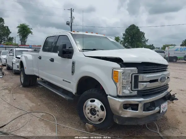 1FT8W3DT7HEF45988 2017 FORD F350 - Image 1