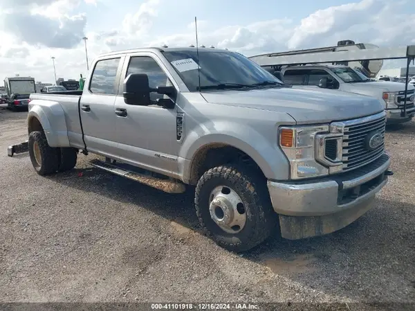 1FT8W3DT7NED12463 2022 FORD F350 - Image 1