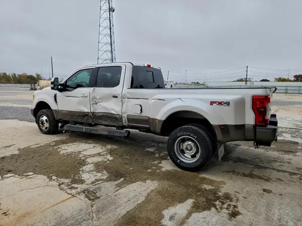 1FT8W3DT8HEE55460 2017 FORD F350 - Image 2