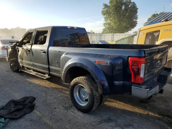 1FT8W3DT8HEF47779 2017 FORD F350 - Image 2