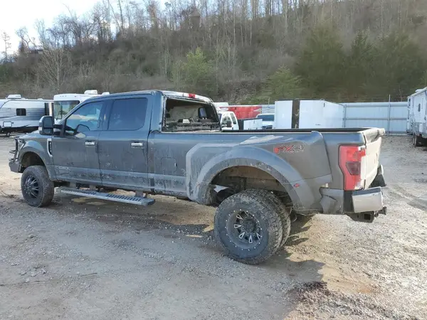 1FT8W3DT8KEC22637 2019 FORD F350 - Image 2