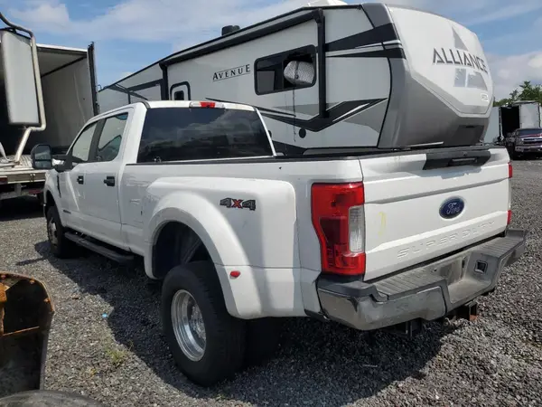1FT8W3DT8KEF52603 2019 FORD F350 - Image 2