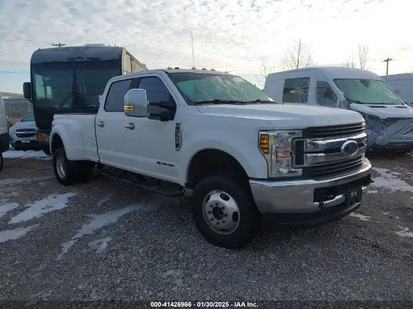 1FT8W3DT8KEG01864 2019 FORD F350 - Image 1
