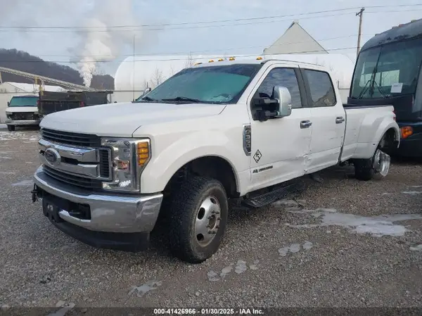 1FT8W3DT8KEG01864 2019 FORD F350 - Image 2