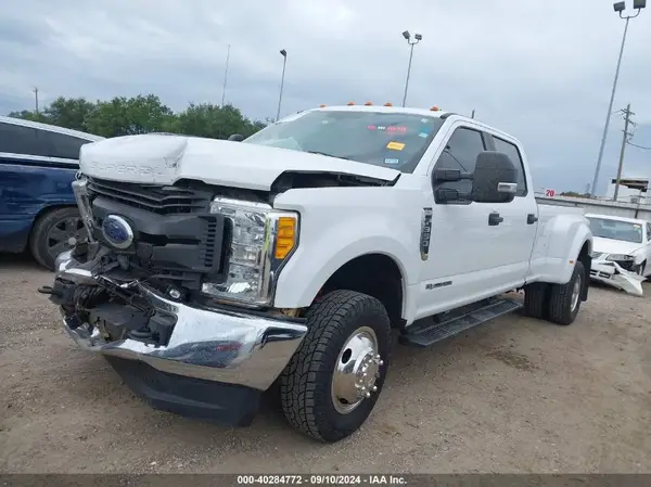 1FT8W3DT9HEF11910 2017 FORD F350 - Image 2