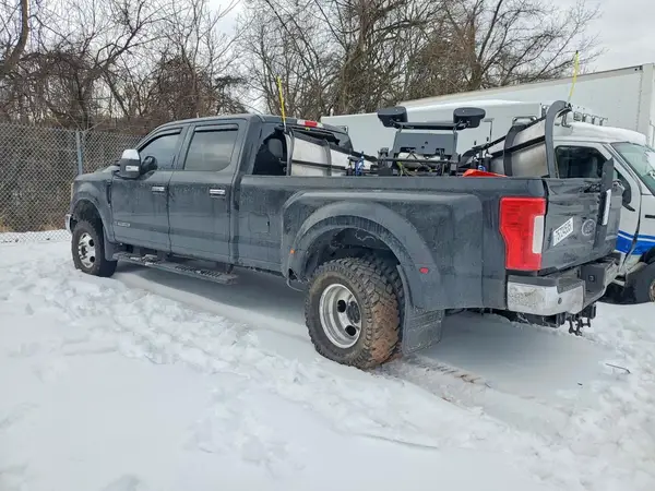 1FT8W3DT9JEB47977 2018 FORD F350 - Image 2