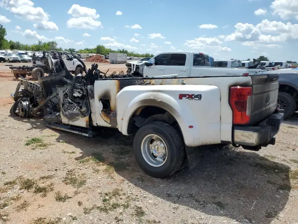 1FT8W3DT9KEF33820 2019 FORD F350 - Image 2