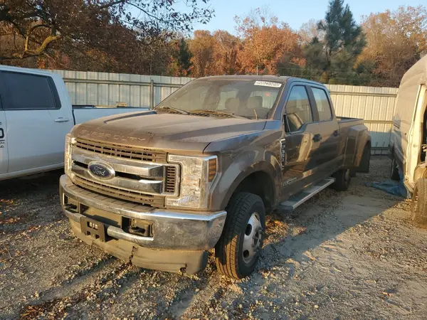 1FT8W3DT9KEF48236 2019 FORD F350 - Image 2